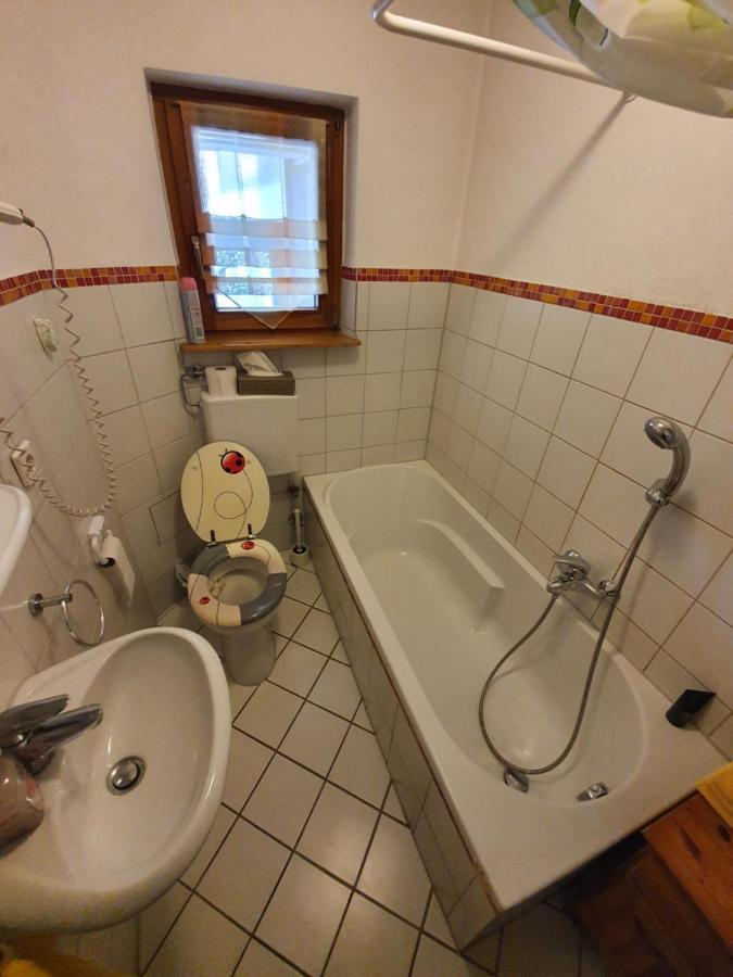 Moments Apartment Rust Quarto foto